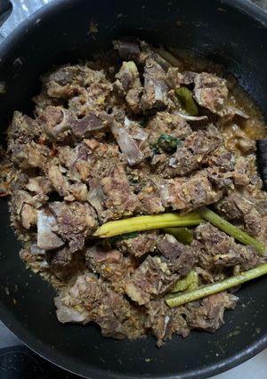Foto resep Woku tulang babi (liongkut)