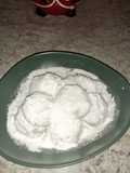 Kourabiedes (Greek Almond Shortbread Cookies)