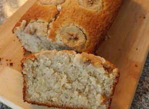 Una foto de •Budín de banana con harina de arroz 🍌🫶