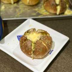 A picture of Korean Garlic Cheese Bread.