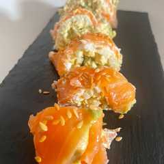 Una foto de Rollo de salmón relleno