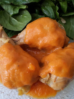 Una foto de Jamoncitos de pollo con naranja