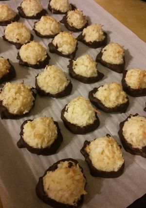 A picture of Chocolate Dipped Coconut Macaroons.