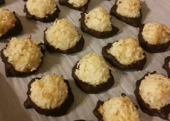 How to Recipe Appetizing Chocolate Dipped Coconut Macaroons