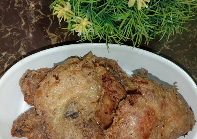 Ayam Goreng Balut Telur