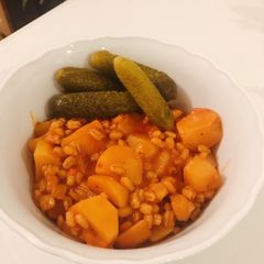 A picture of Potato stew with pearl barley.