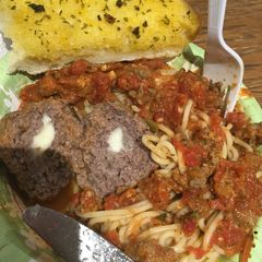 A picture of Easy Cheese Stuffed Meatballs 👊🏼.