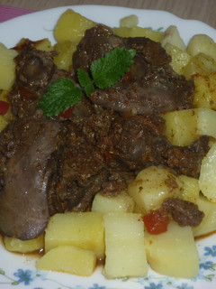 Resztelt csirkemáj Ella kuktában recept fotója