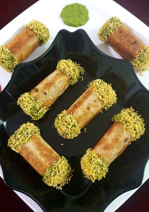 A picture of Kachori rolls.