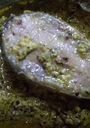 A picture of Bhanpa ilish(steamed hilsha).