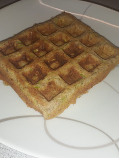 Cukkinis gofri recept fotója