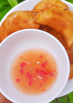 Hình của món Bánh gối phiên bản mini.