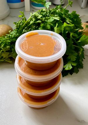 A picture of Mild Thai Red Curry Paste #vegan.