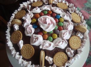 Una foto de Torta choco fiesta