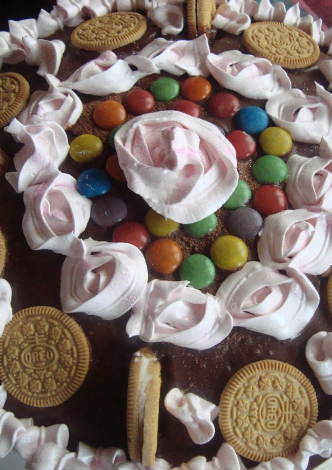 Una foto de Torta choco fiesta