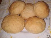 Una foto de pan de maíz dulce