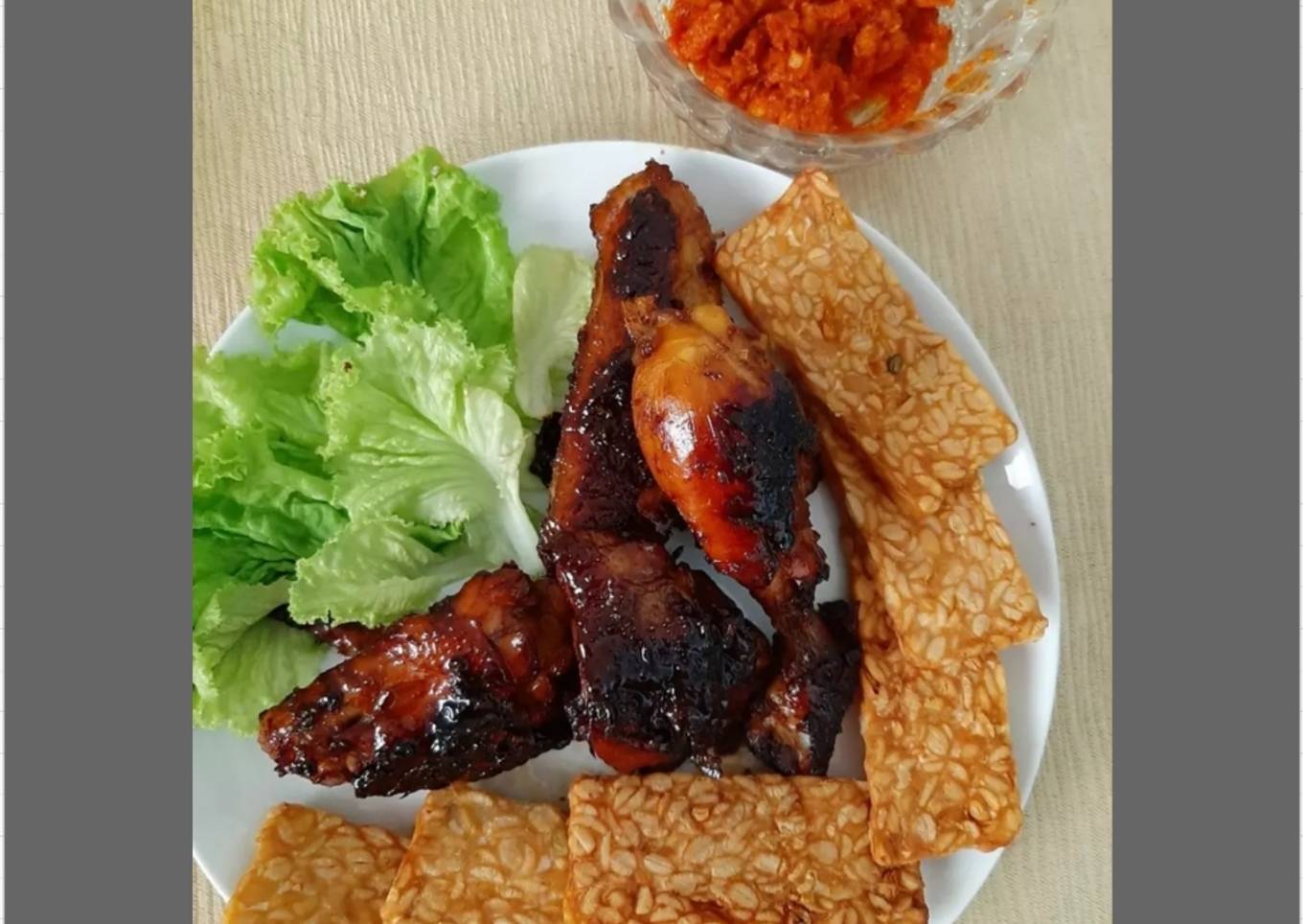 Ayam Bakar Madu dengan Happy Call