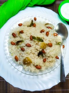 फोडणीची भगर (phodnichi bhagar recipe in marathi) रेसिपी चे मुख्य फोटो
