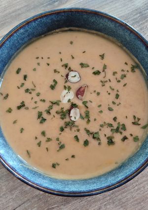 Une photo de Velouté de chou-fleur et chorizo