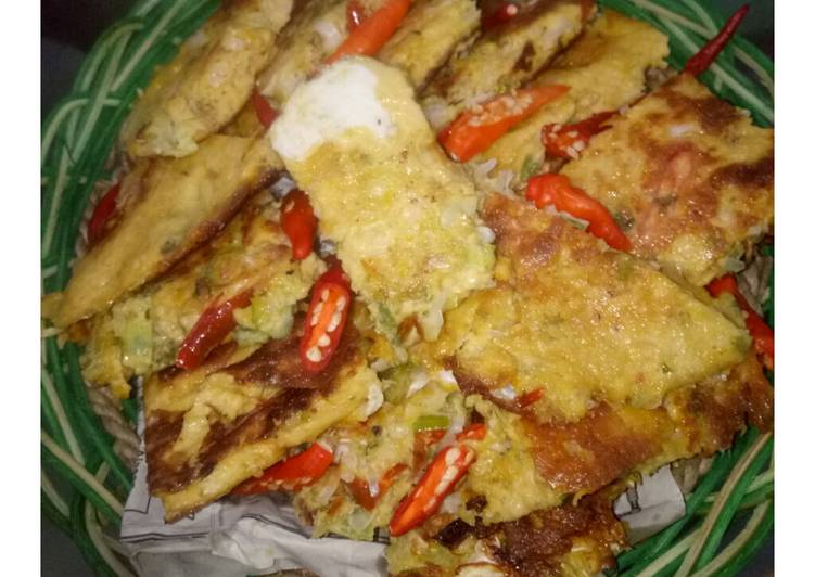 Resep Telur  dadar  viral oleh Mama Nazwa Cookpad