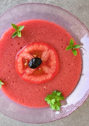 Une photo de Velouté cru de tomates 🍅