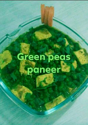 A picture of Green peas paneer.