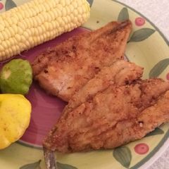 A picture of Fried fish without eggs.