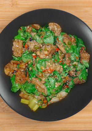 Foto resep Ga Prao Peek Gai (กะเพราปีกไก่)