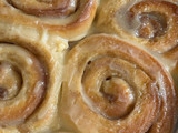 Rollos de canela con masa madre