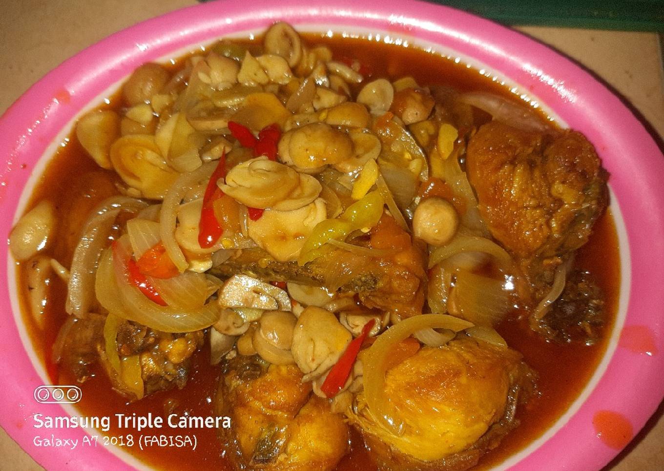 Ayam goreng saos Padang