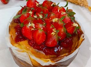 Foto resep Strawberry Basque Burnt Cheesecake versi ekonomis