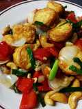 เต้าหู้ไข่ผัดเม็ดมะม่วงหิมพานต์