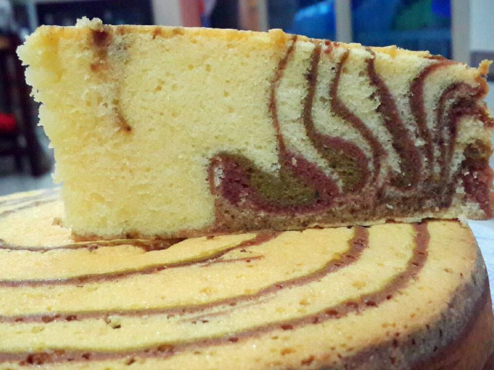 Anti Ribet, Membuat Zebra Cake Putih Telur Enak