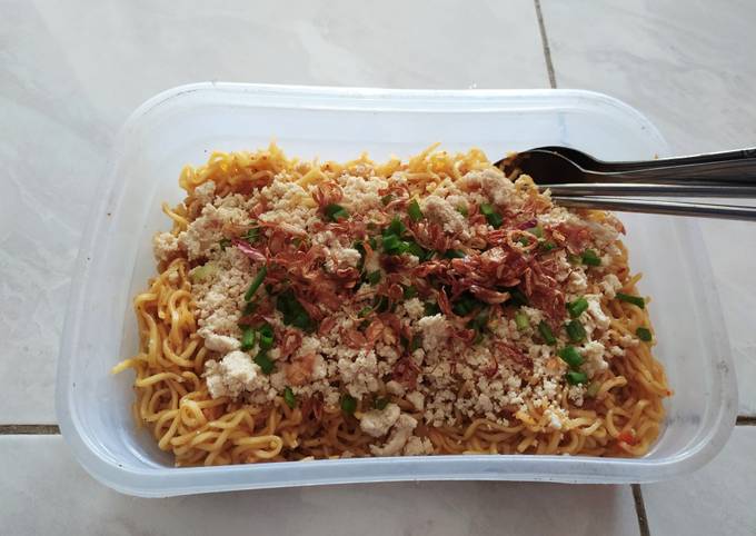 Mie goreng pedas korea