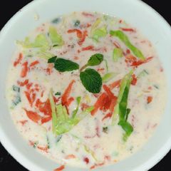A picture of Carrot & Cabbage Raita.