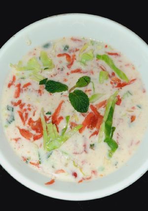 A picture of Carrot & Cabbage Raita.