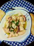 Pulpo al pil pil