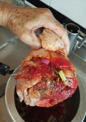Una foto de Pierna de cerdo al horno
