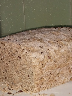 Una foto de Pan de semillas vegano e integral