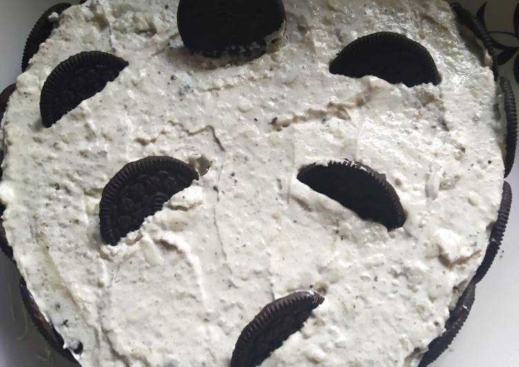 Recipe of Award-winning Cookie cream cake