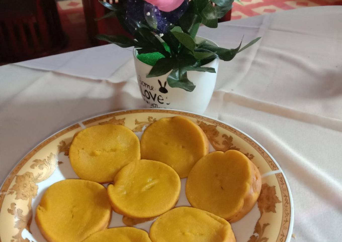Kue lumpur labu kuning