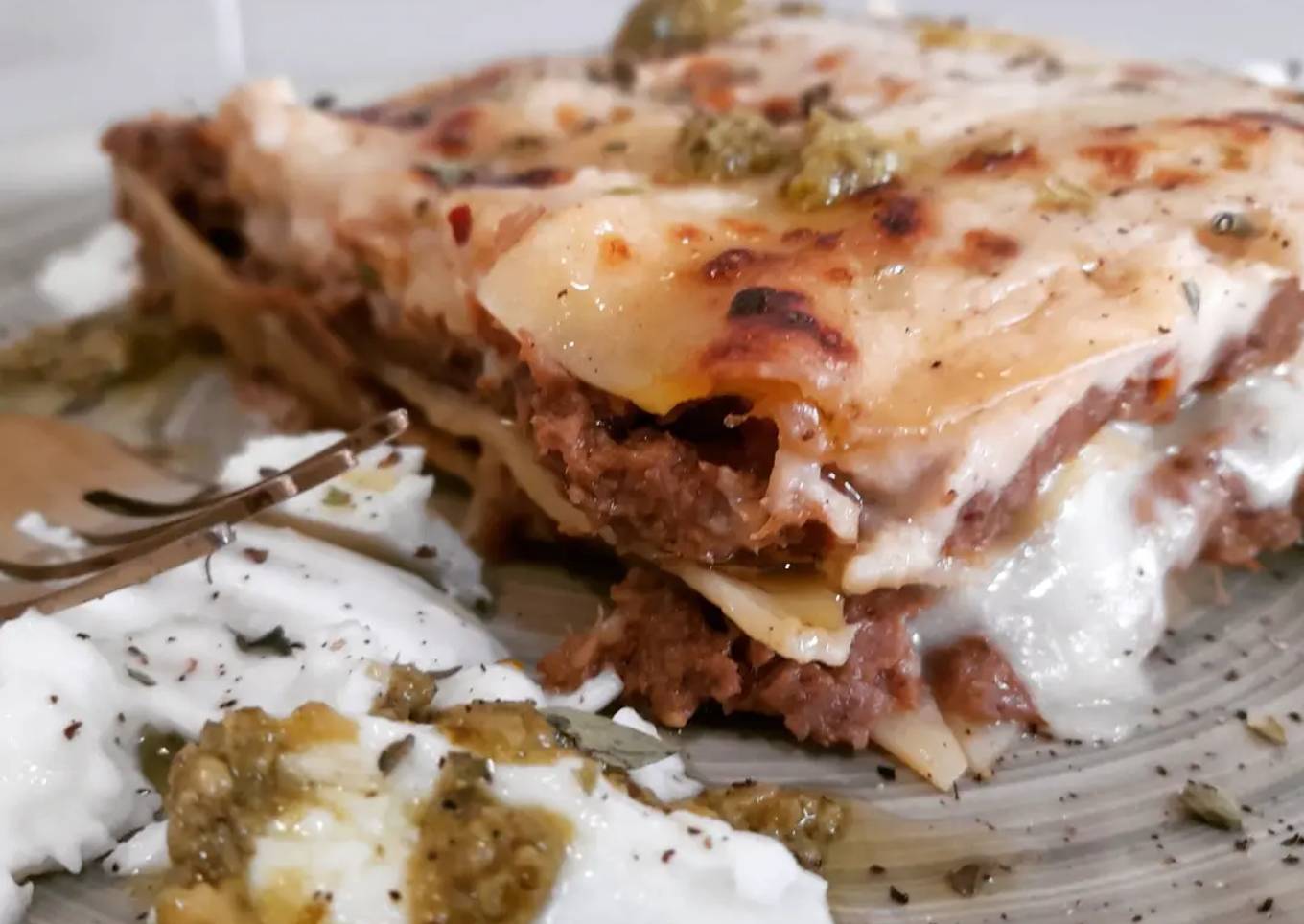 Lasaña de estofado de ternera