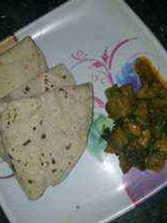 आलू-करेला सब्जी (Aloo karela sabzi recipe in hindi) रेसिपी मुख्य फोटो