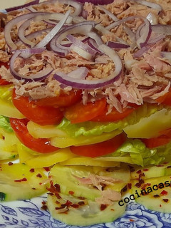 Una foto de Piriñaca -ensalada de patatas-