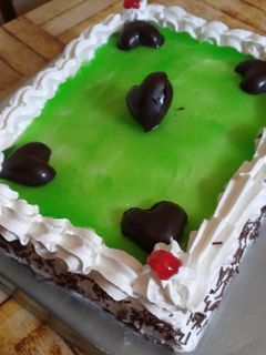 صورة لوصفة كيكة عيد ميلاد بنتي