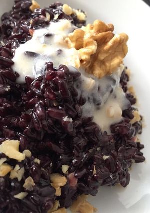 Foto di Riso venere con gorgonzola e noci
