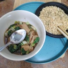 A picture of Leek Chicken Soup.