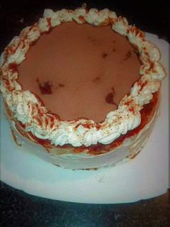 Una foto de Tiramisú con crema de licor de café