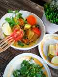 Soto Kikil Betawi (kuning)