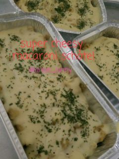Foto resep Super Cheesy Macaroni Schotel enakkk yummyyy ngejuu bangeettt.